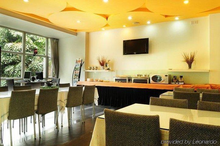 Guangzhou Colorful Days Hotel 레스토랑 사진